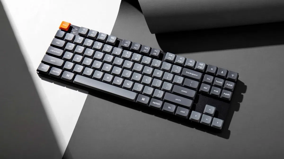 Keychron K1 Max Tastiera Meccanica Custom ultrasottile QMK/VIA Bluetooth wireless/cablata USB, 2.4 GHz Hot Swappable TKL Layout, RGB-LED, Gaming Tastiera con Low-Profile Gateron Red Switch