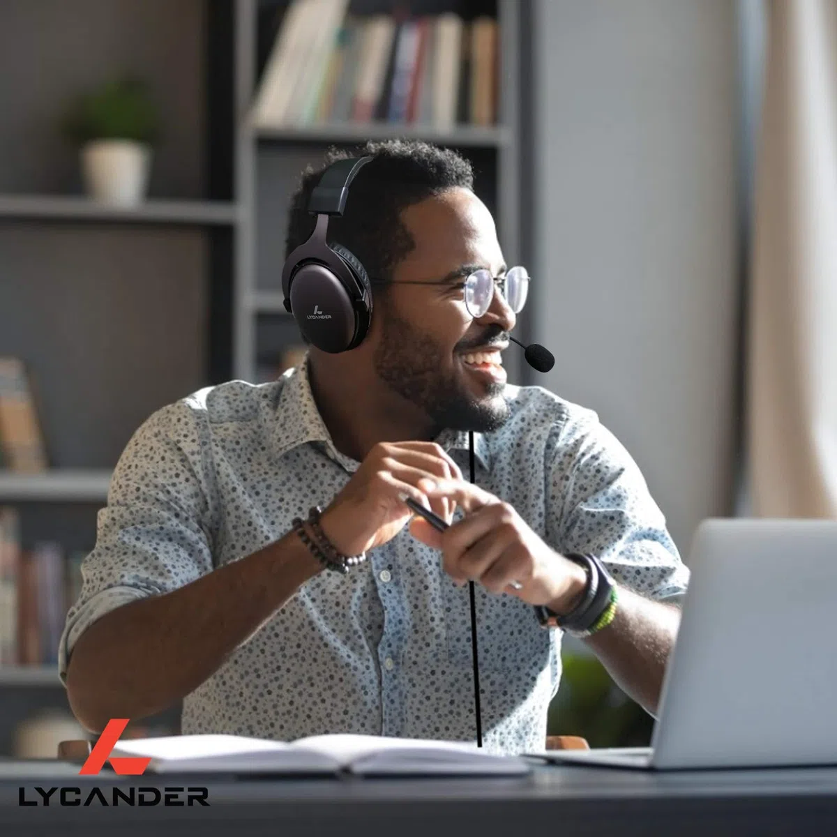 LYCANDER Cuffie USB con microfono staccabile, jack audio ibrido da 3.5 mm e ingresso USB, struttura in metallo robusto, ampia compatibilità, adatto per chiamate in conferenza, musica, film e giochi