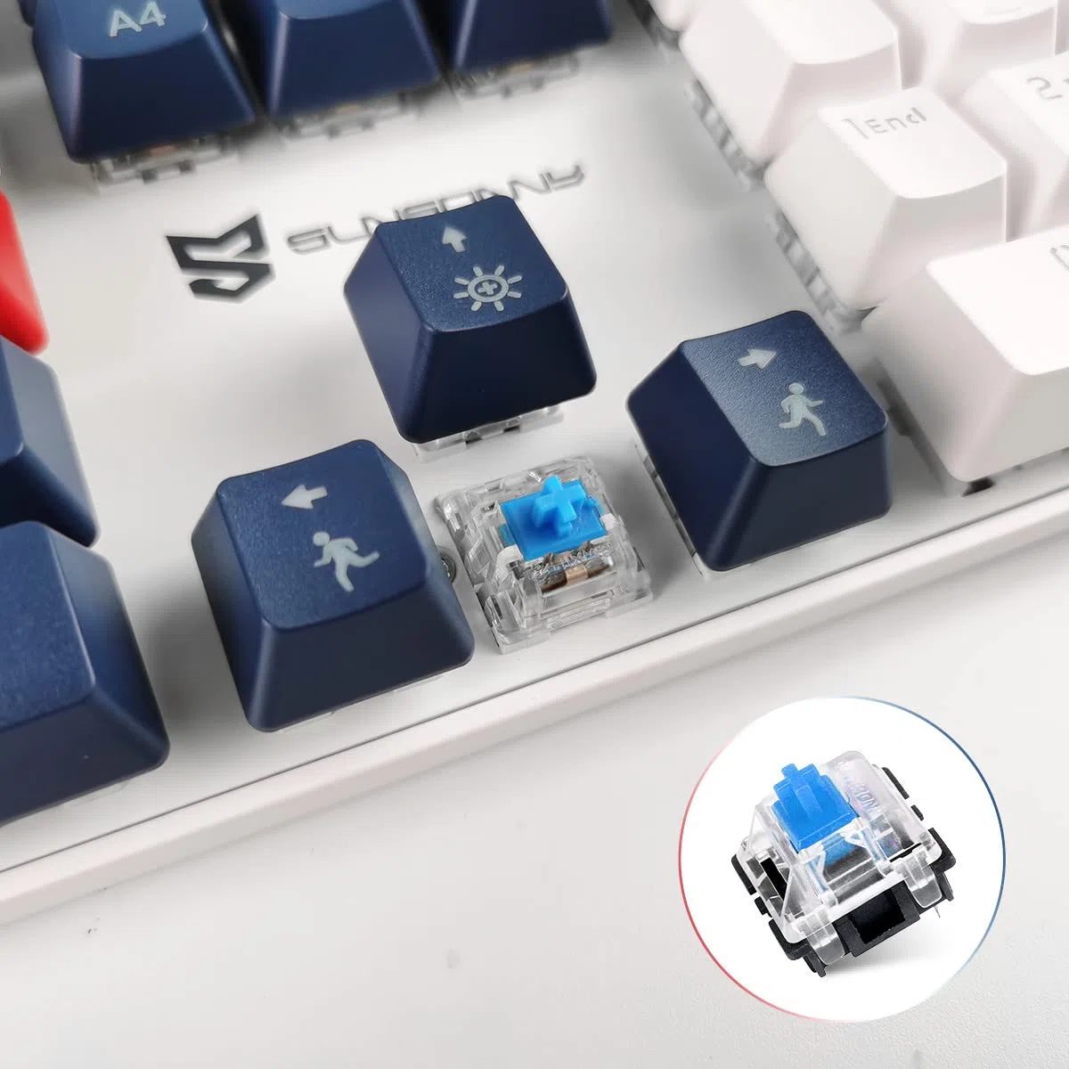 Qisan Tastiera meccanica da gioco, tastiera cablata, retroilluminazione a LED bianco/blu/rosso combo 104 tasti layout americano tastiera da gioco con rimovibile,interruttore blu