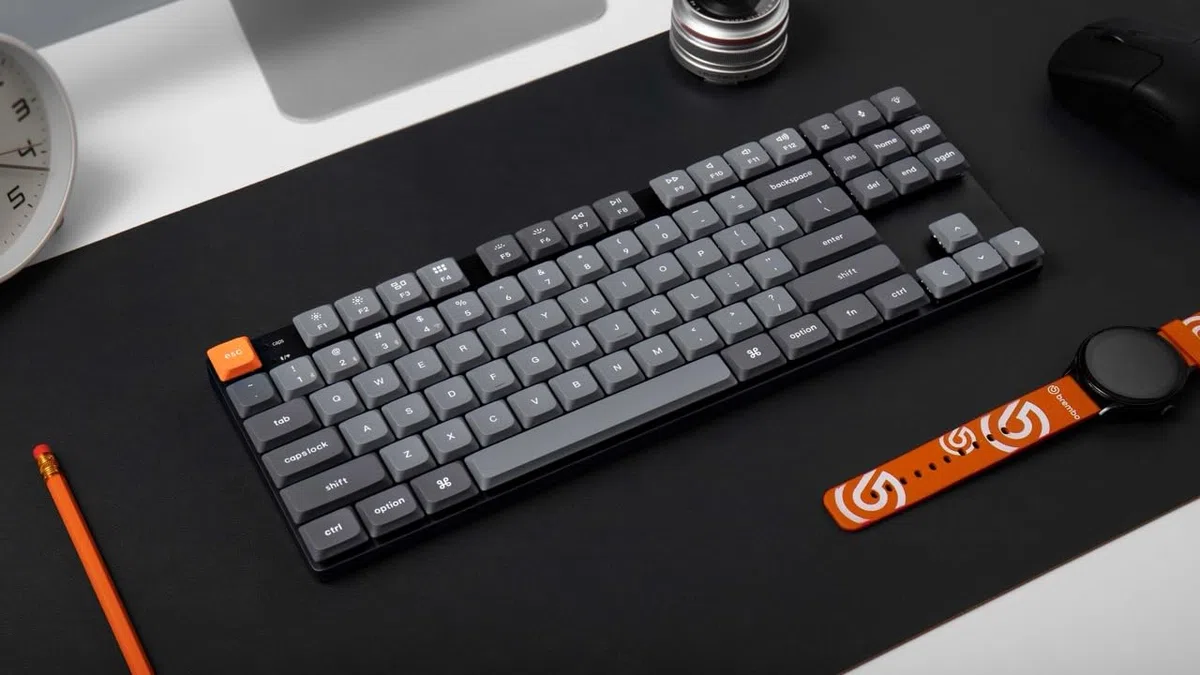 Keychron K1 Max Tastiera Meccanica Custom ultrasottile QMK/VIA Bluetooth wireless/cablata USB, 2.4 GHz Hot Swappable TKL Layout, RGB-LED, Gaming Tastiera con Low-Profile Gateron Red Switch
