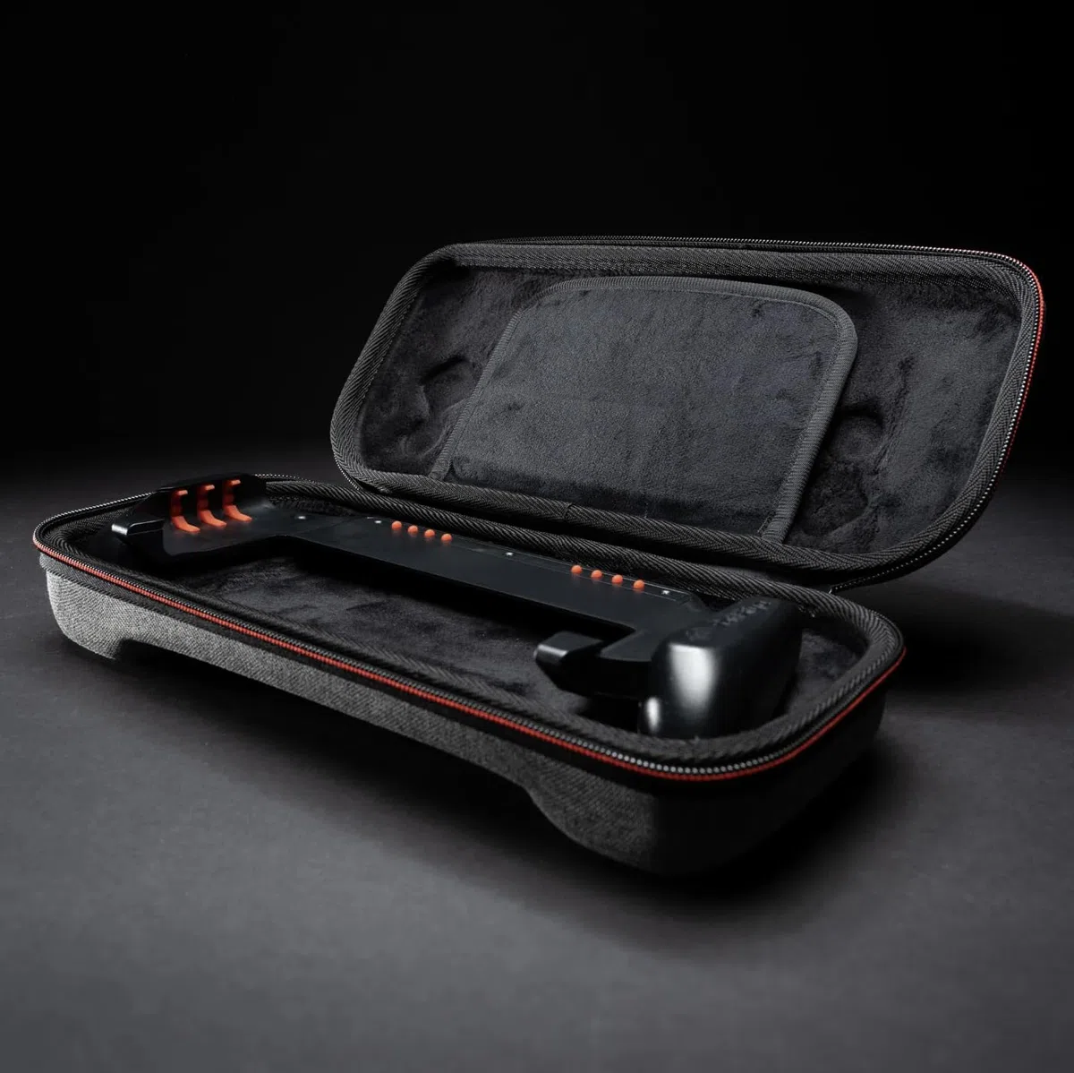 Satisfye - ZenGrip Ronin Slim Bundle, Accessori Compatibile con Nintendo Switch & OLED - Il Bundle comprende: Nero Ronin ZenGrip e Grigio ZenCase Slim (NERO)