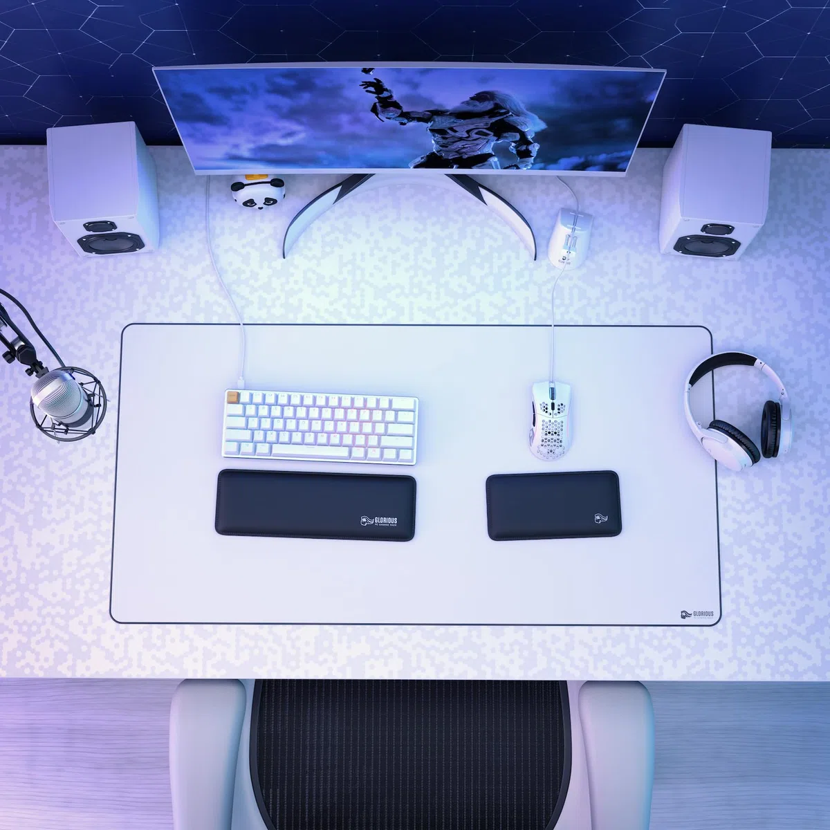GLORIOUS Gaming GMMK Compact (60%) - Tastiera da gaming meccanica, Gateron Brown Switches (tattili), tasti a doppia iniezione, RGB, personalizzabile, tastiera 60% - Layout QWERTY americano - Bianco
