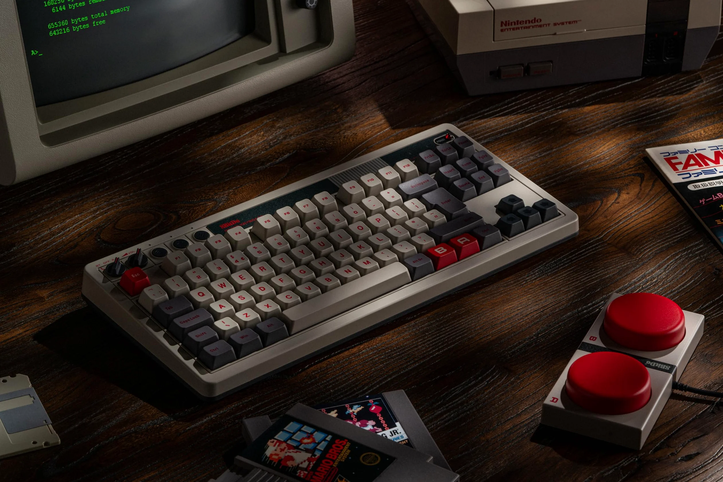 8Bitdo Tastiera meccanica retrò, tastiera da gioco hot switchable Bluetooth/2.4G con 87 tasti, doppio super tasto e super stick per Windows e Android - Layout ISO UK - N Edition